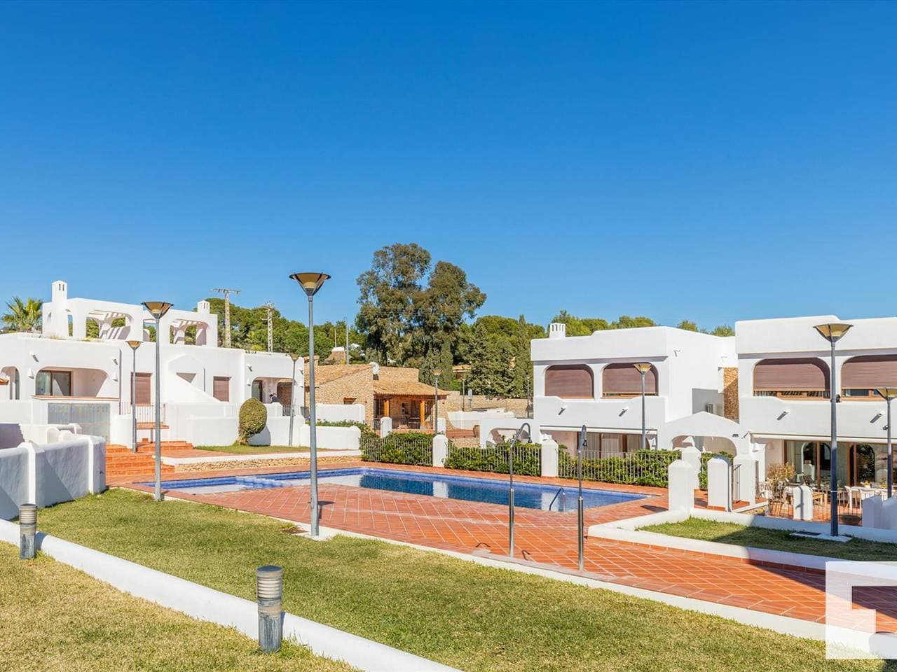 Foto 4 von 36: Moderne Villa mit Pool & Terrasse, in Strandnähe - Calpe