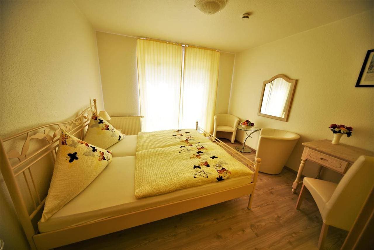 Foto 8 von 9: Standard Double Room