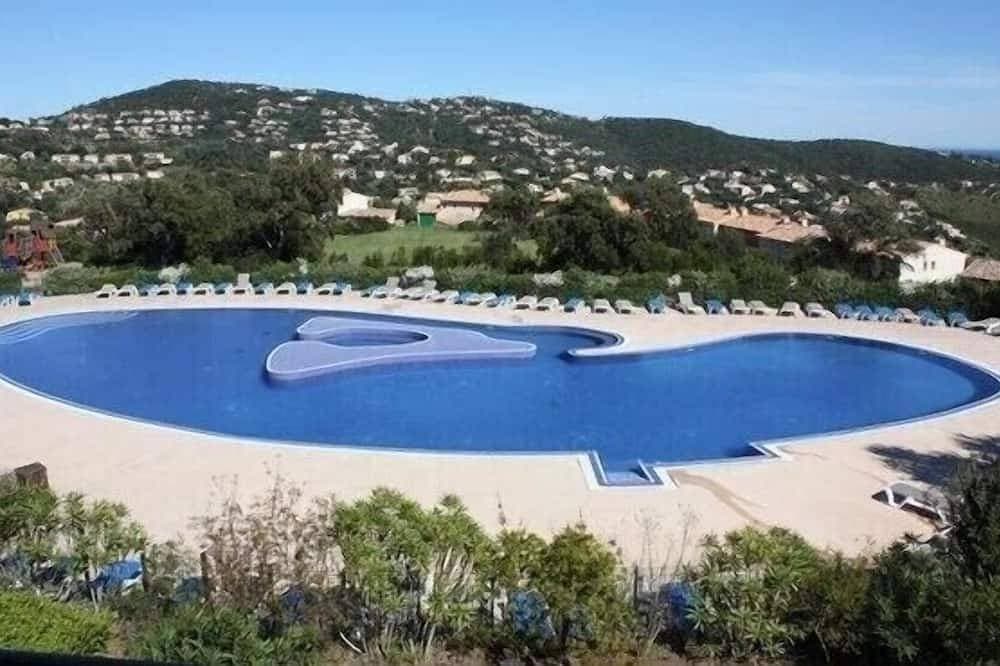 Super T2 in Les Issambres 5 Betten Loggia & Privatgarten mit Meerblick Schwimmbad Tennis 1