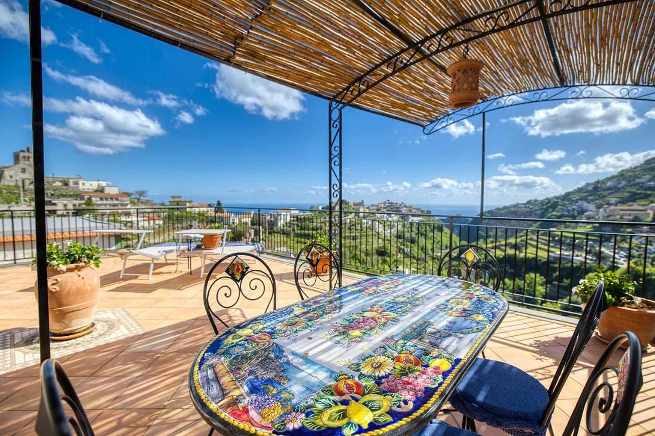 Don Vincenzo House 1