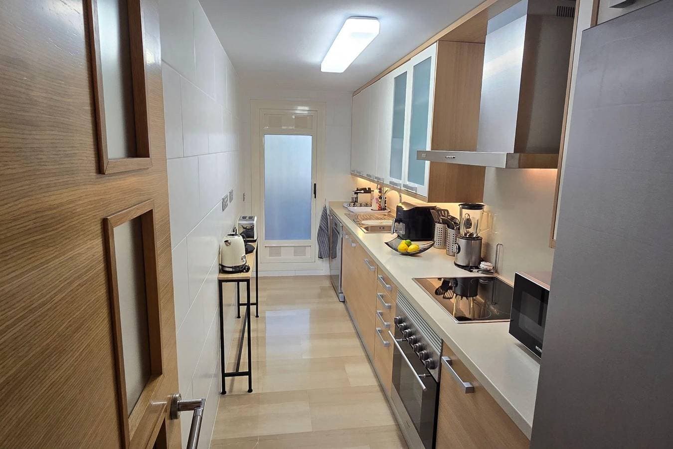 Foto 13 von 35: Apartamento Sofía Dénia Plaza | Piscina comunitaria y confort cerca del mar