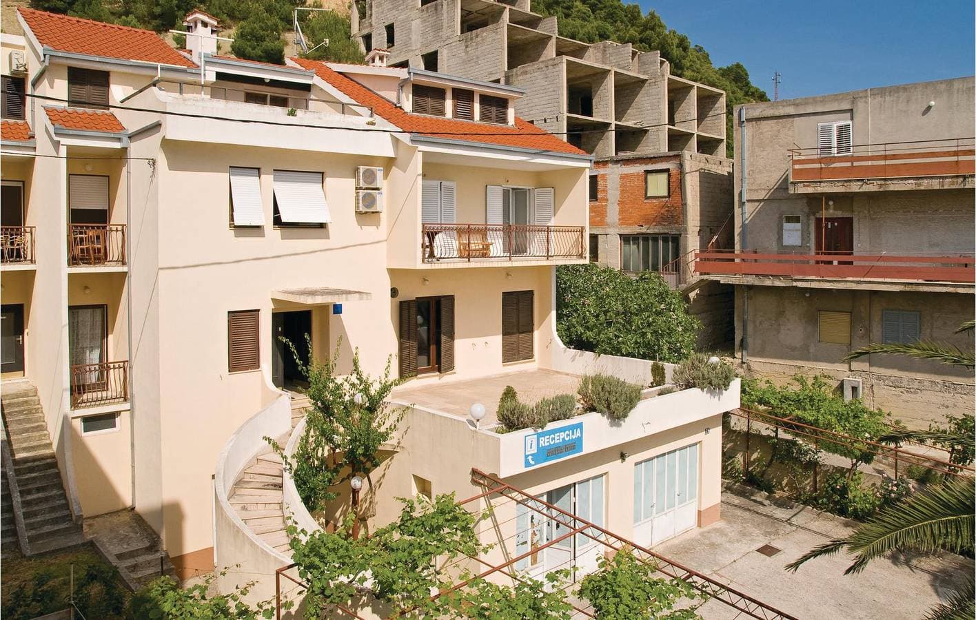 Foto 2 von 25: Apartment mit Meerblick, Parkplatz, Terrasse und WiFi