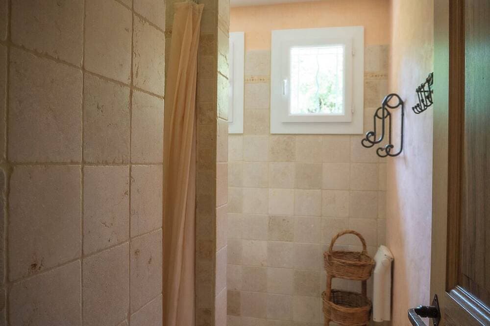 Foto 10 von 30: Pleasant single-storey house, sleeps 7, unobstructed view, private pool.