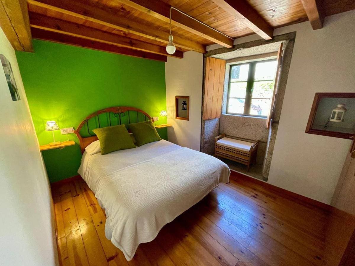 Foto 3 von 33: Three-Bedroom House