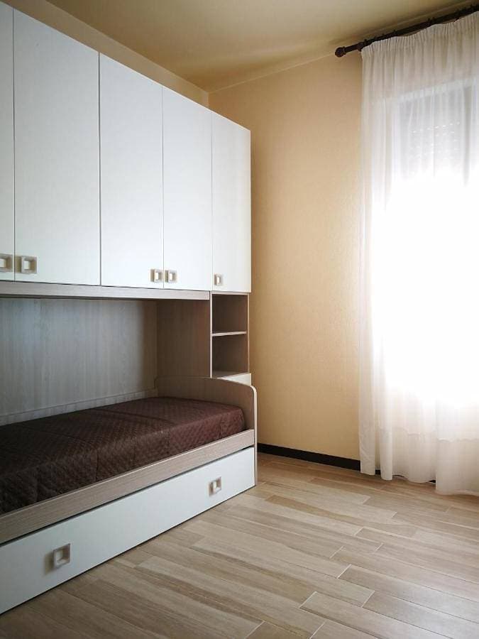 Foto 4 von 17: Two-Bedroom Apartment