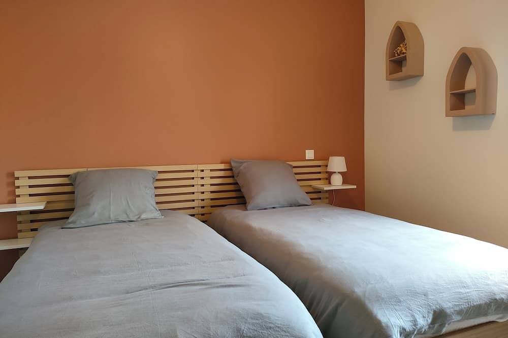 Foto 5 von 12: 400m from the beach, new house for relaxation
