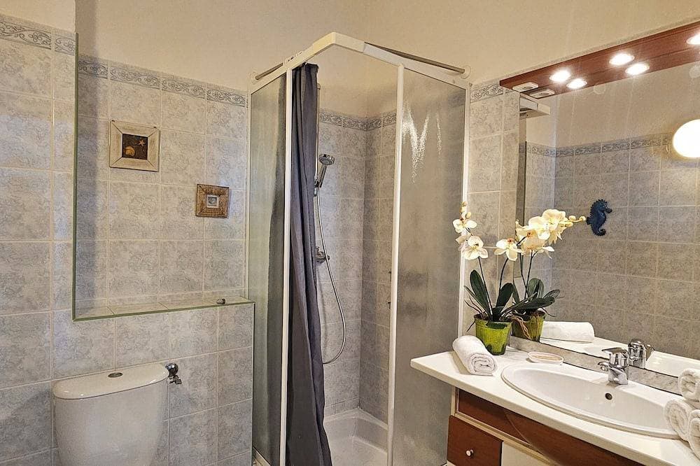Foto 4 von 30: T1 Pinedda, Studio comfort-Sea view-Calm & sunny