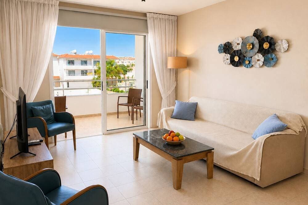 Foto 13 von 30: Narcissos 'Nissi Beach' Apartment E9