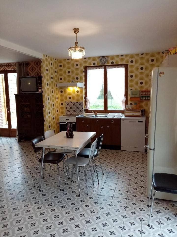 Foto 9 von 43: Three-Bedroom House