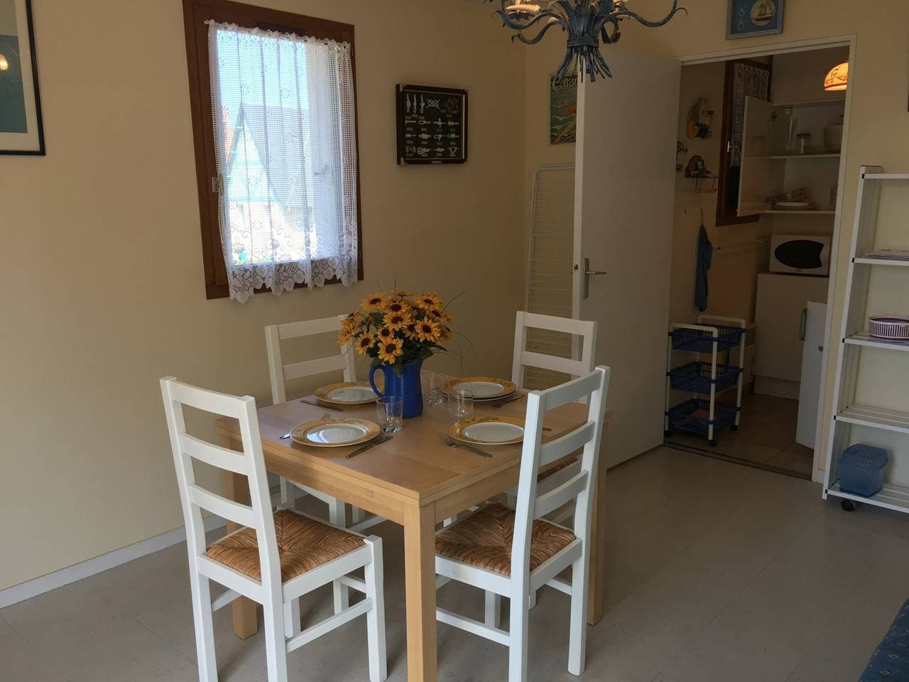 Foto 3 von 13: 2-Zimmer-Wohnung in Strandnähe, großer Balkon, ruhige Lage, Parkplatz - Cabourg
