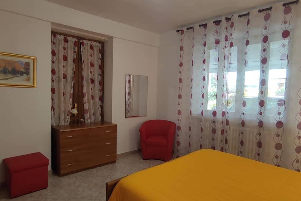 Foto 5 von 30: Villa Raggio di Sole ist eine Villa in Porto Porto Ceresio am Luganer See