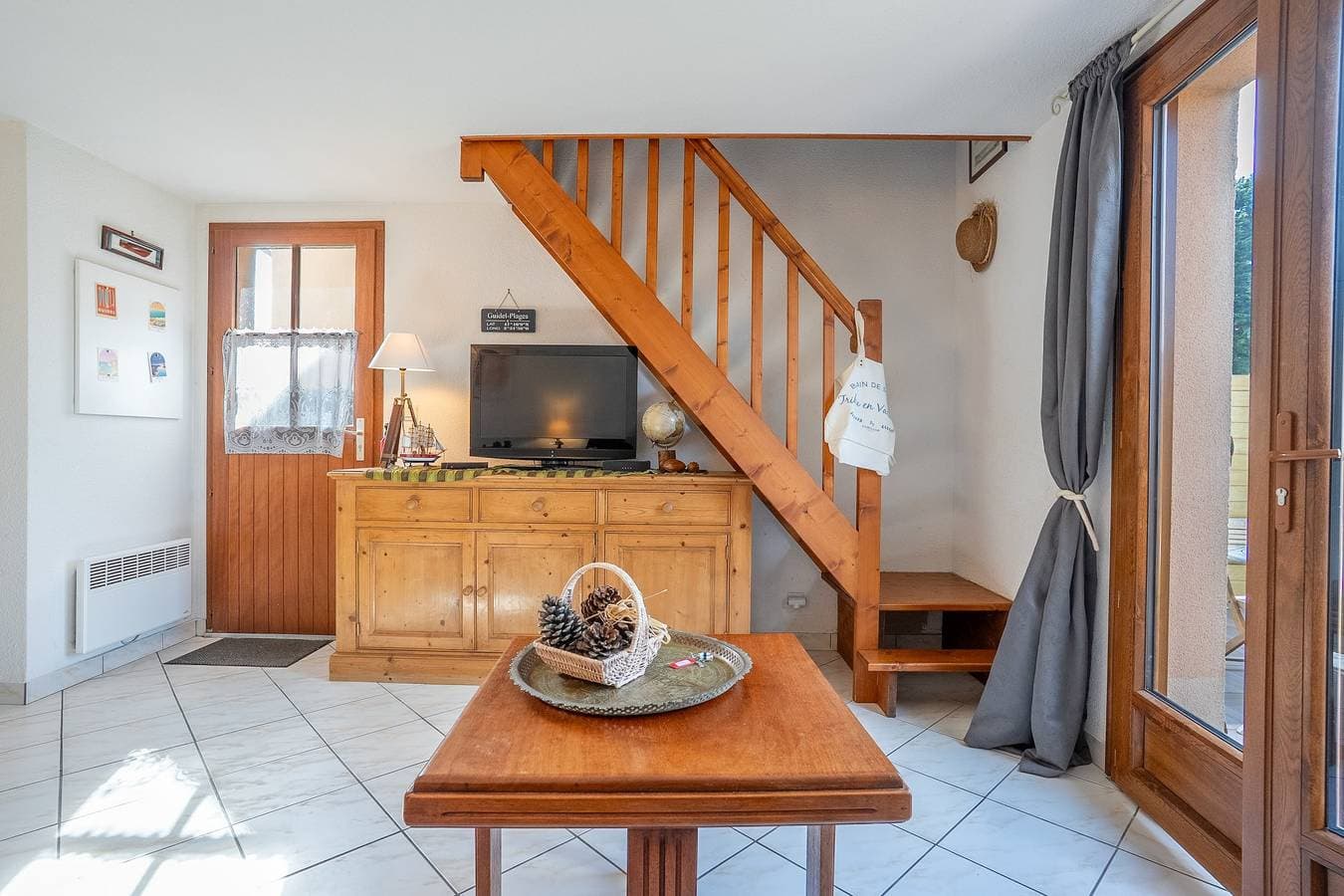 Foto 8 von 34: Ferienhaus für 4 Personen mit Pool