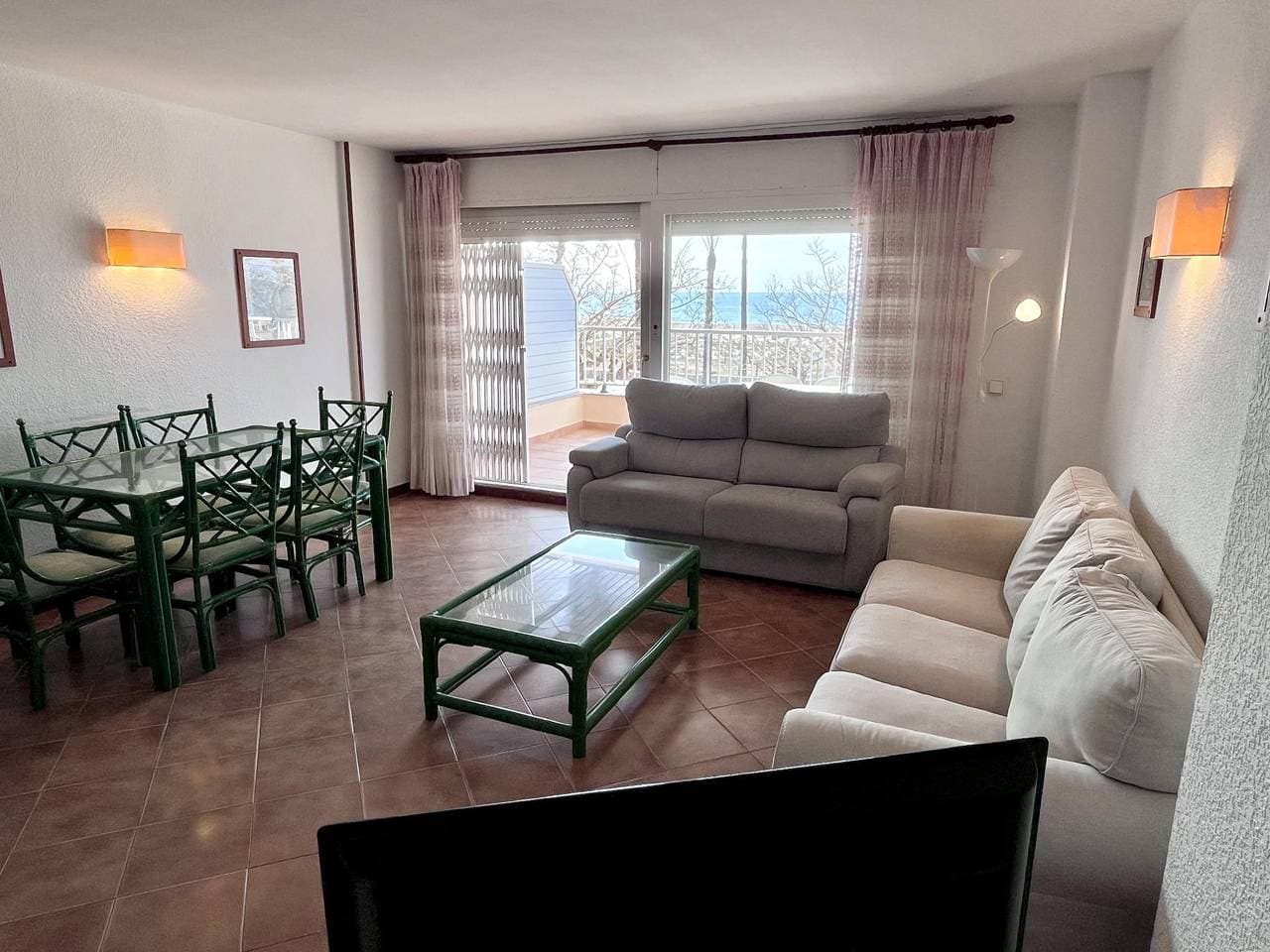 Foto 5 von 34: Großzügige Ferienwohnung direkt am Meer mit traumhaftem Ausblick