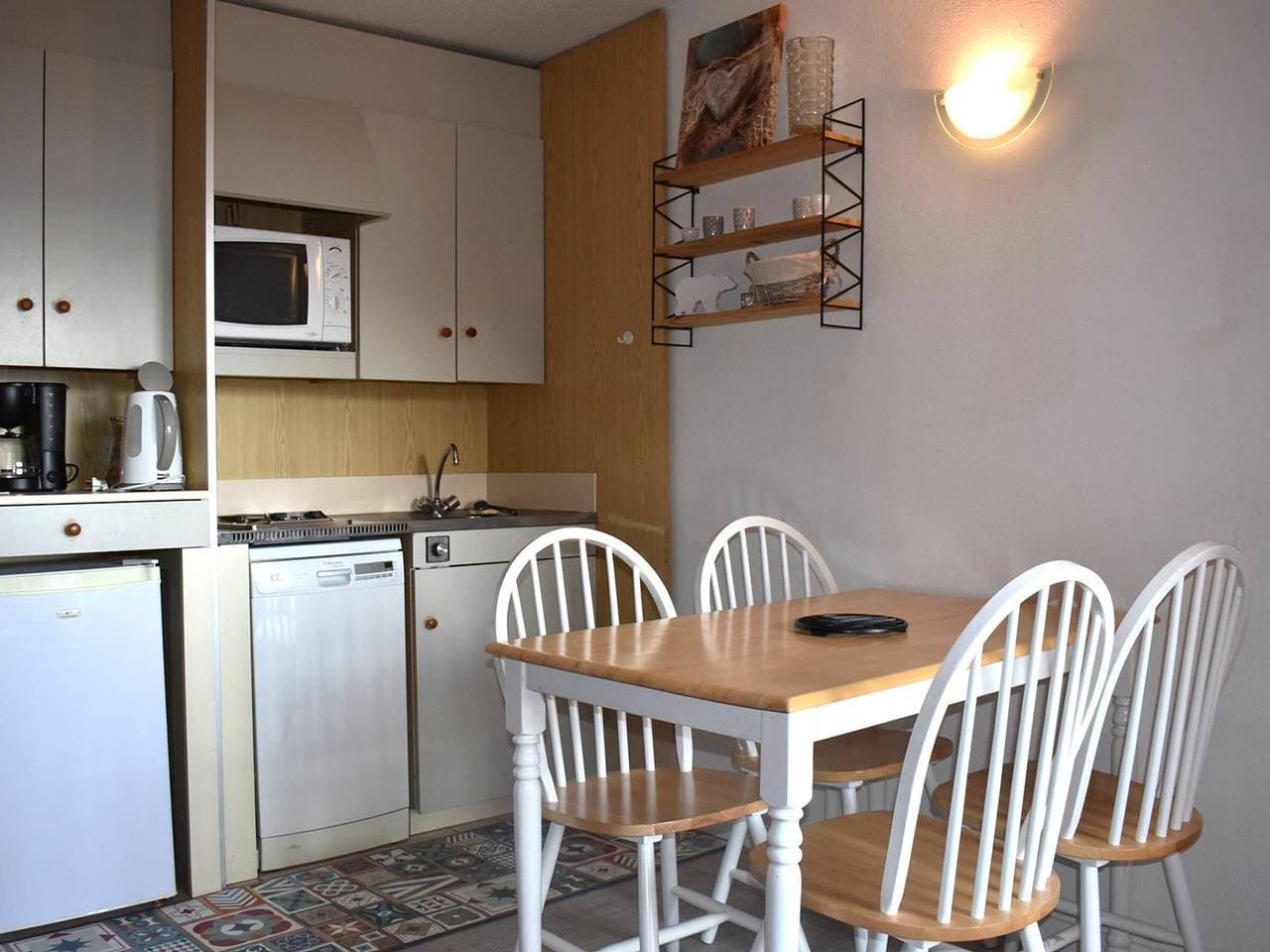 Foto 2 von 10: Studio-Kabine im Zentrum von Font Romeu mit Parkplatz