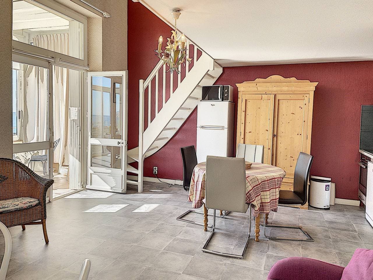 Foto 10 von 22: Charmantes Maisonette am Meer mit Veranda