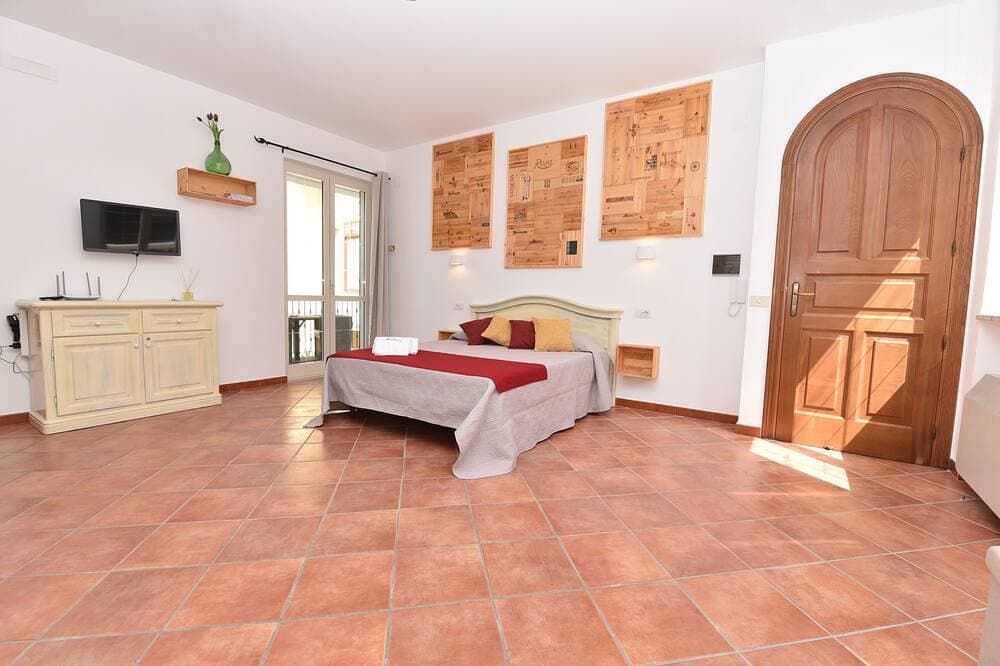 Foto 4 von 30: Chez Luke Apartment \"Wine\",  10 minutes from \"Path of the God\"