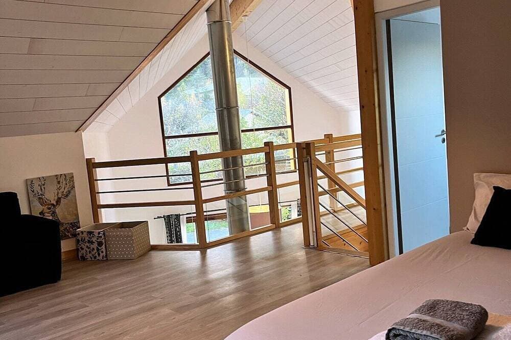 Foto 7 von 30: Impressive Chalet - Sleeps 7