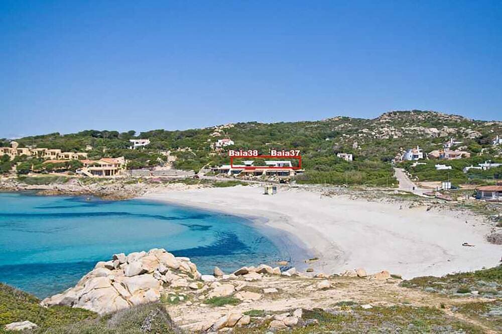 Villa Baia 37 100 meters from the beach 1