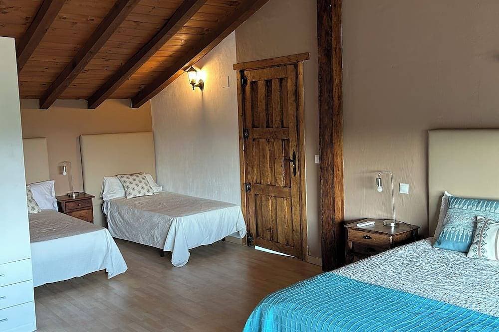 Foto 5 von 28: El Labrrao De Alardos Farm (1Hectare)