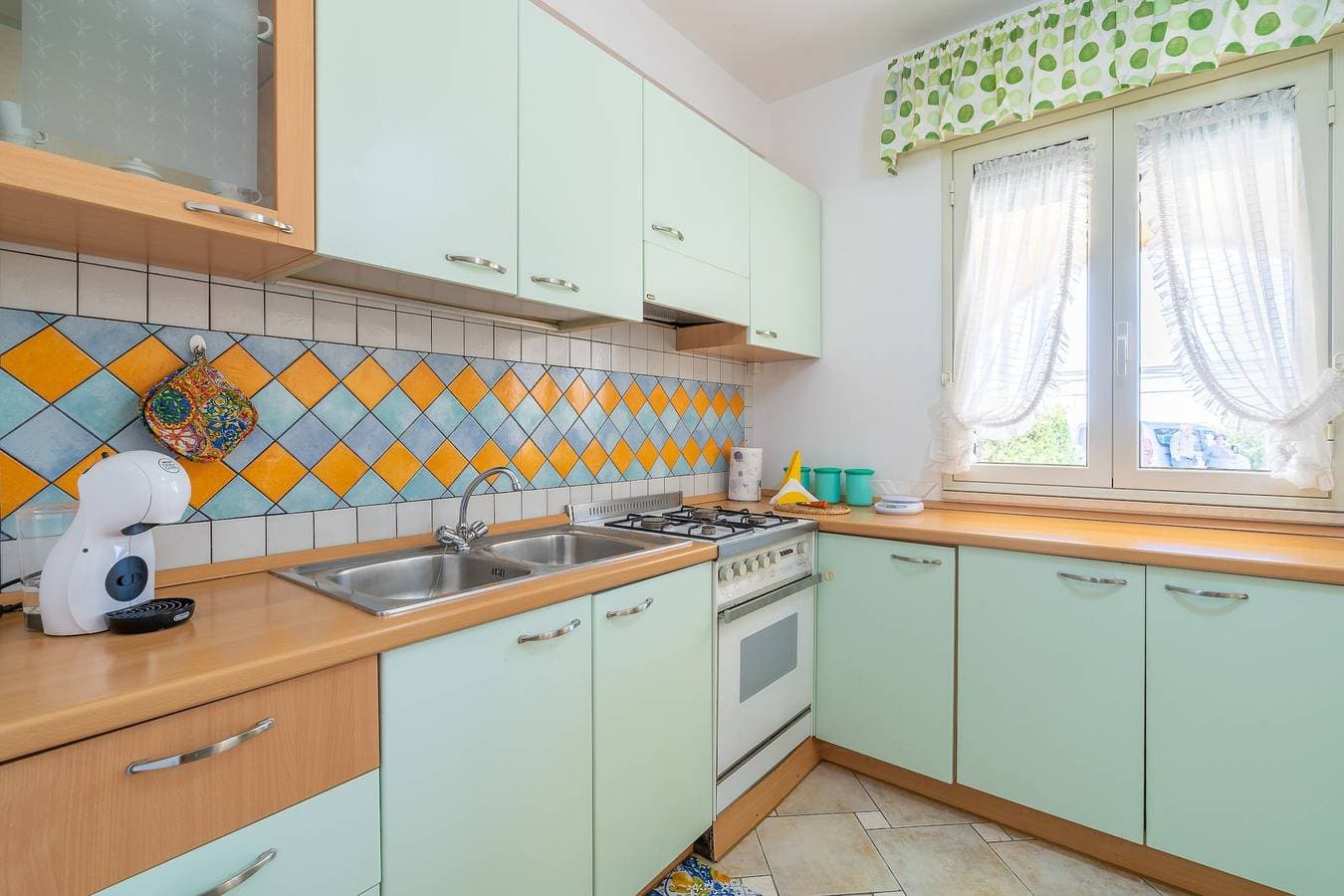 Foto 5 von 26: Ferienwohnung 'Lorenzo' mit Meerblick, Wi-Fi und Klimaanlage