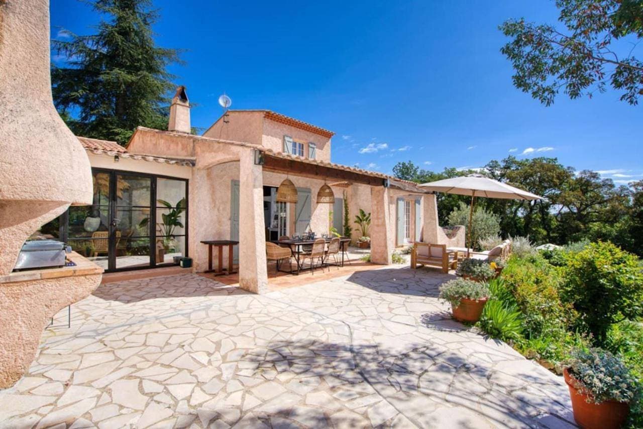 Foto 5 von 5: Villa