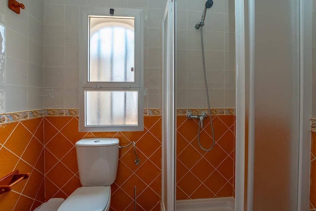 Foto 2 von 24: Chalet für 5 Personen mit Whirlpool