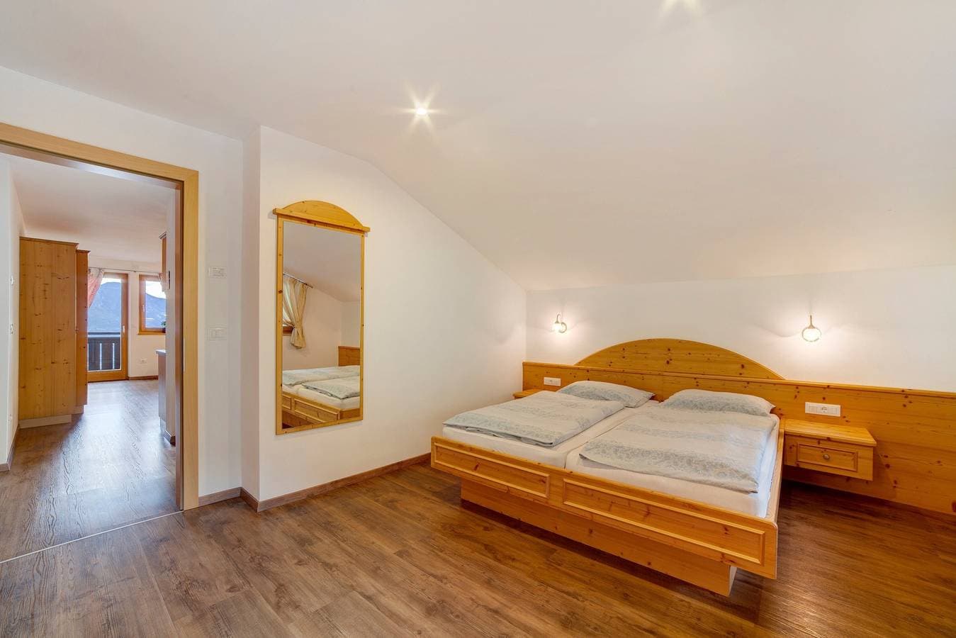 Foto 13 von 24: Ferienwohnung 'Oberötzbauer Edelweiss' mit Bergblick, Gemeinschaftsgarten und WLAN