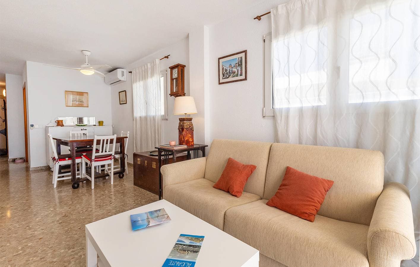 Foto 10 von 19: Wohnung mit Meerblick in der Nähe von Albir Playa