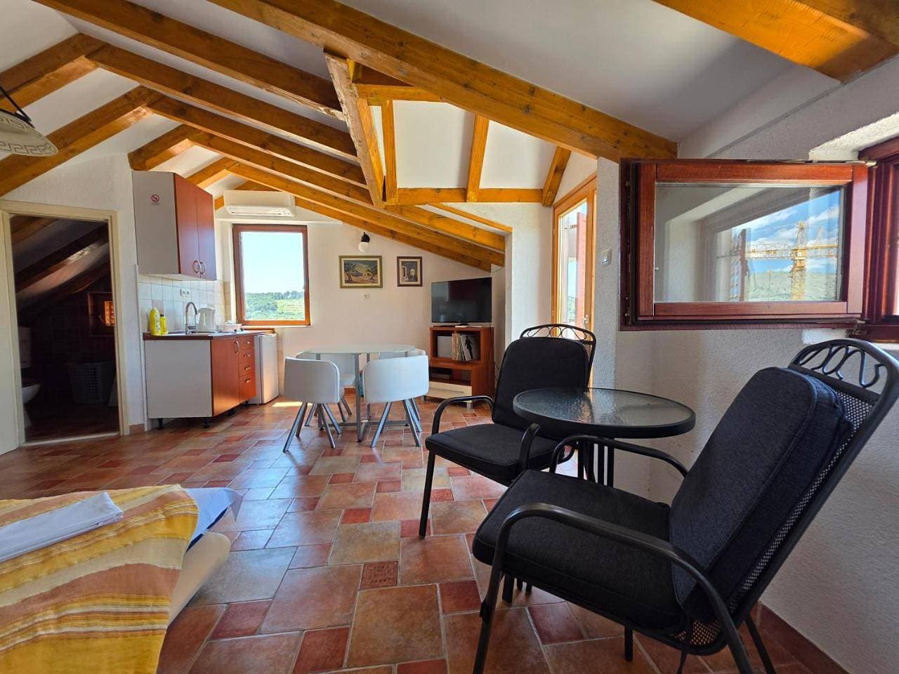 Foto 10 von 33: Studio with Sea View