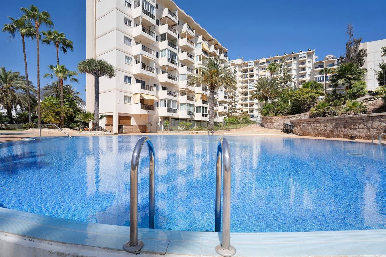 Foto 5 von 30: Ferienwohnung "Apto Svezda El Dorado" mit Meerblick, gemeinsamem beheizten Pool und WLAN