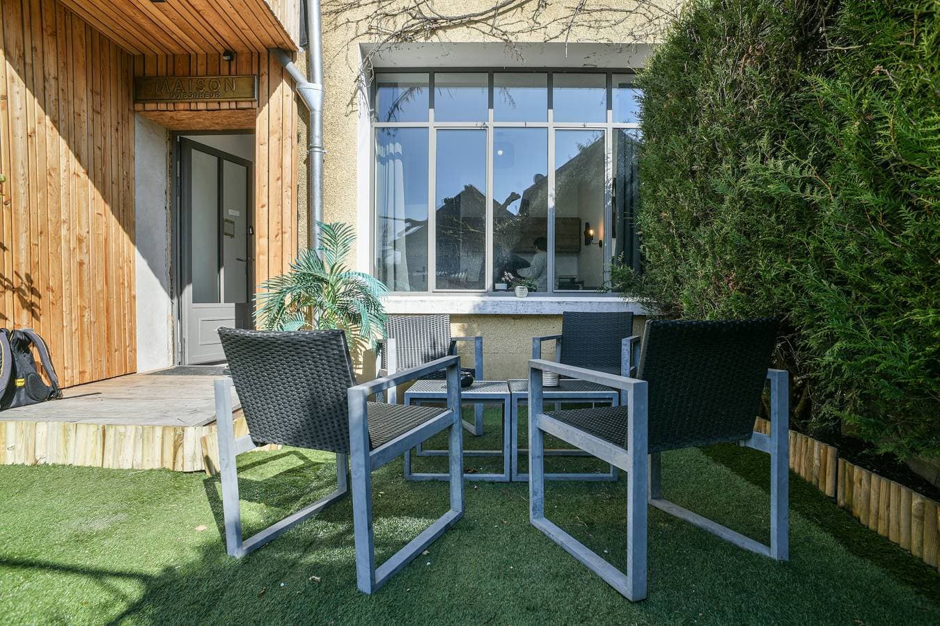 Maison du Bonheur, Gîtes 1