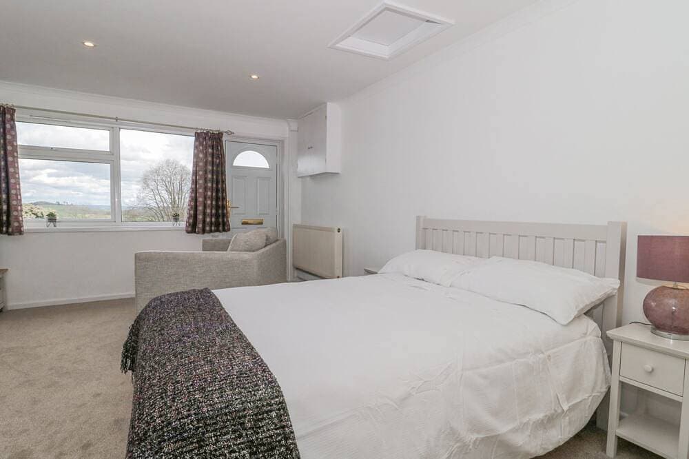 Foto 2 von 28: 27 Fernhill Heights, romantic, with a garden in Charmouth
