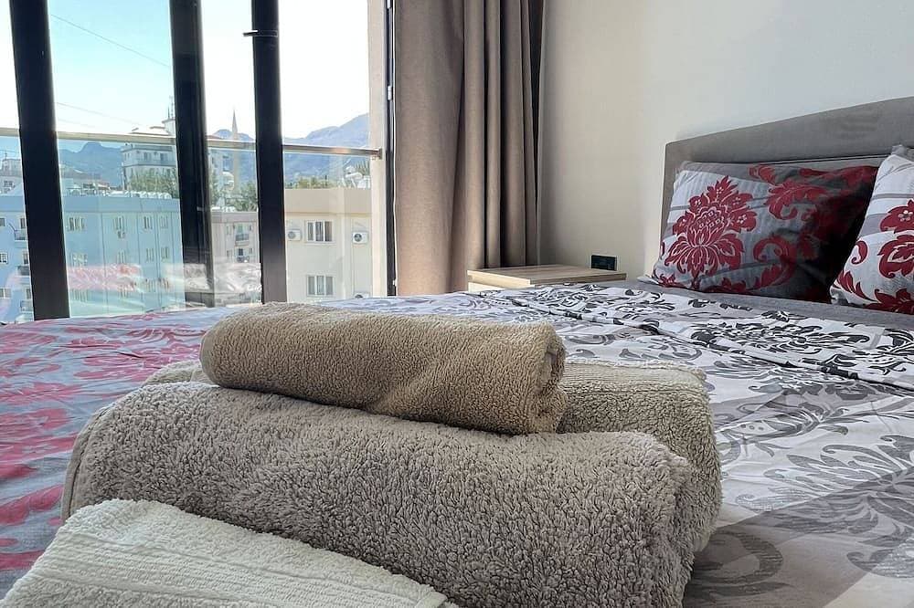 Foto 2 von 30: Spa, Gym, Pool, Netflix Included/Central/Spacious1