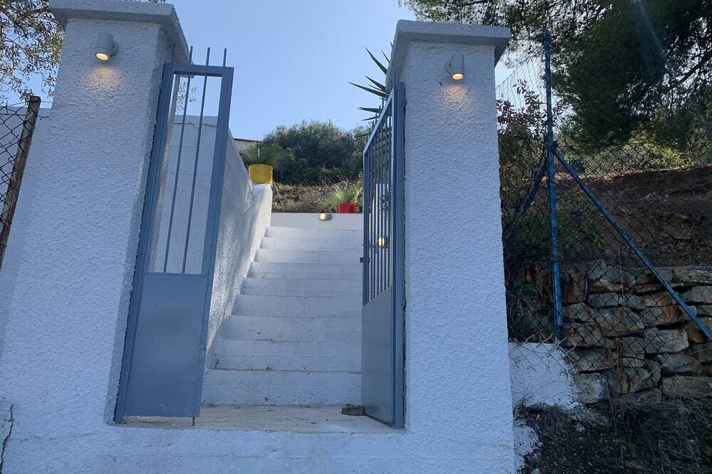 Foto 13 von 30: Olive Hill Private House