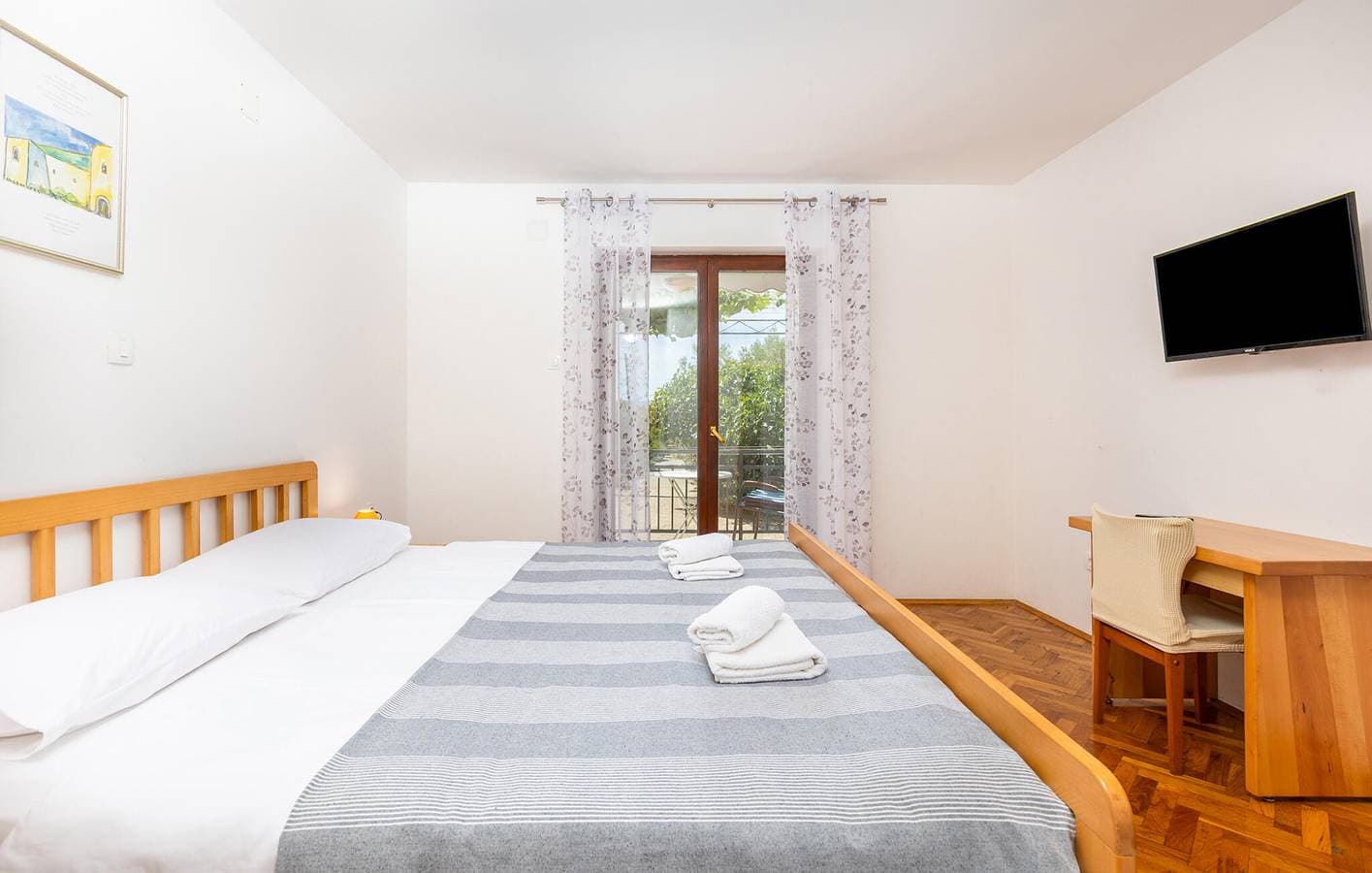 Foto 7 von 27: Gemütliche Ferienwohnung mit Terrasse, WLAN und 2 km zum Strand