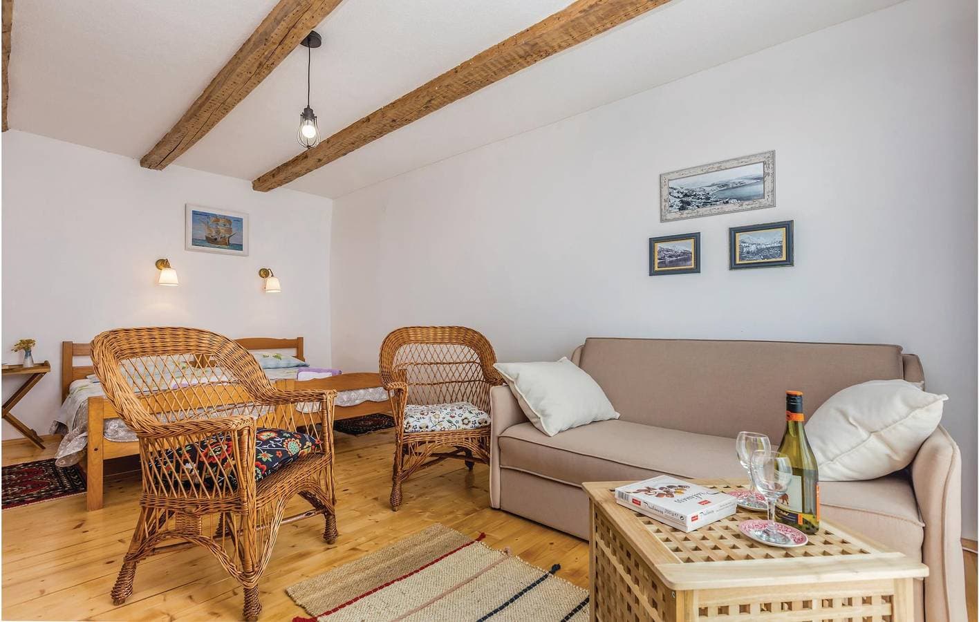 Foto 11 von 24: Gemütliche Ferienwohnung mit Meerblick, WLAN, Klimaanlage und Surfmöglichkeiten in der Nähe