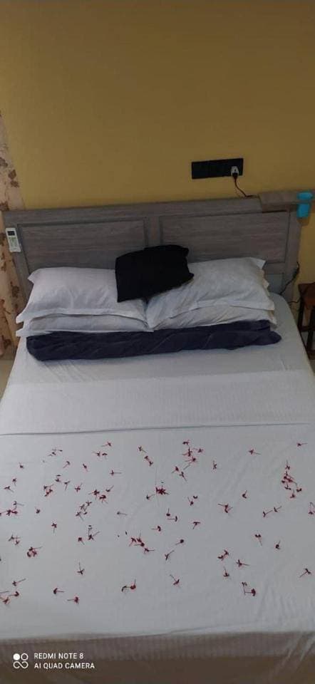 Foto 7 von 9: Double Room with Private Bathroom