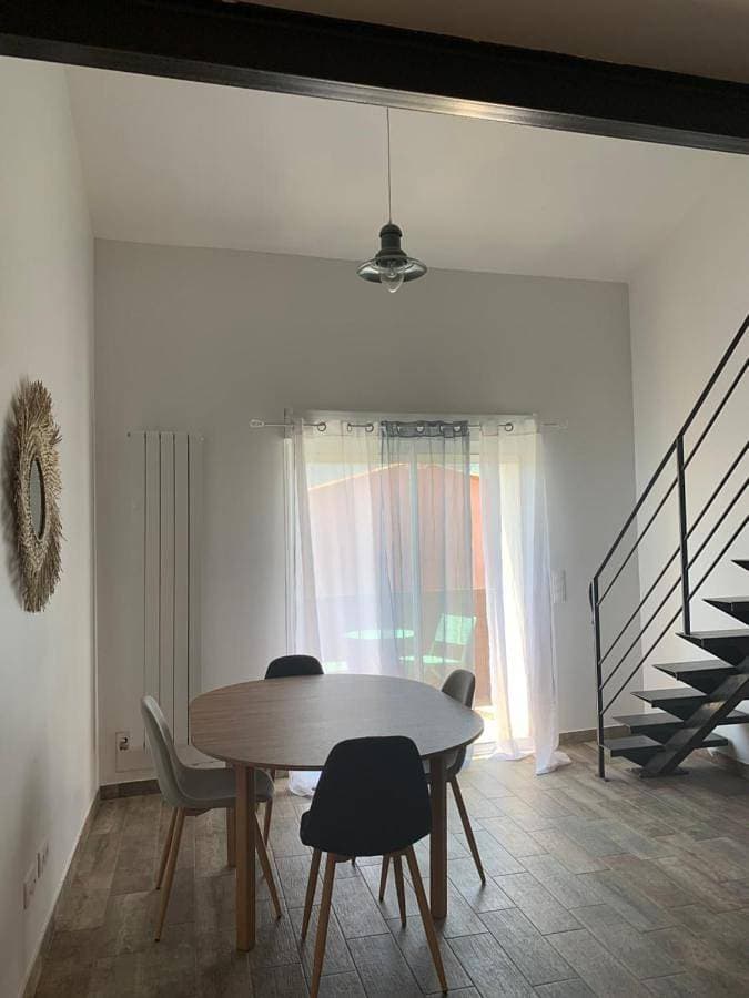 Foto 5 von 10: Two-Bedroom Apartment