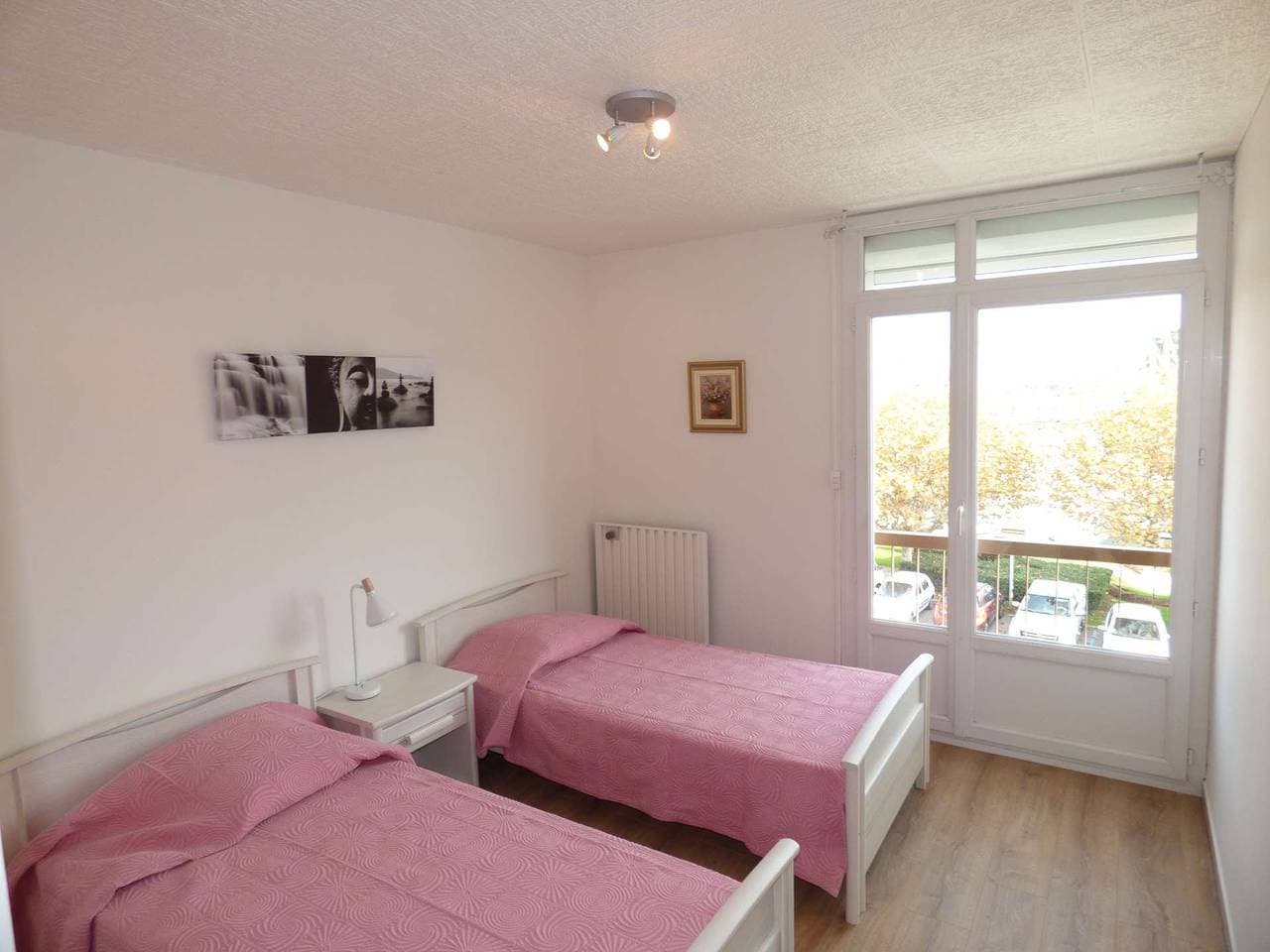 Foto 6 von 10: 2 Schlafzimmer, neu, hell, direkt am Meer