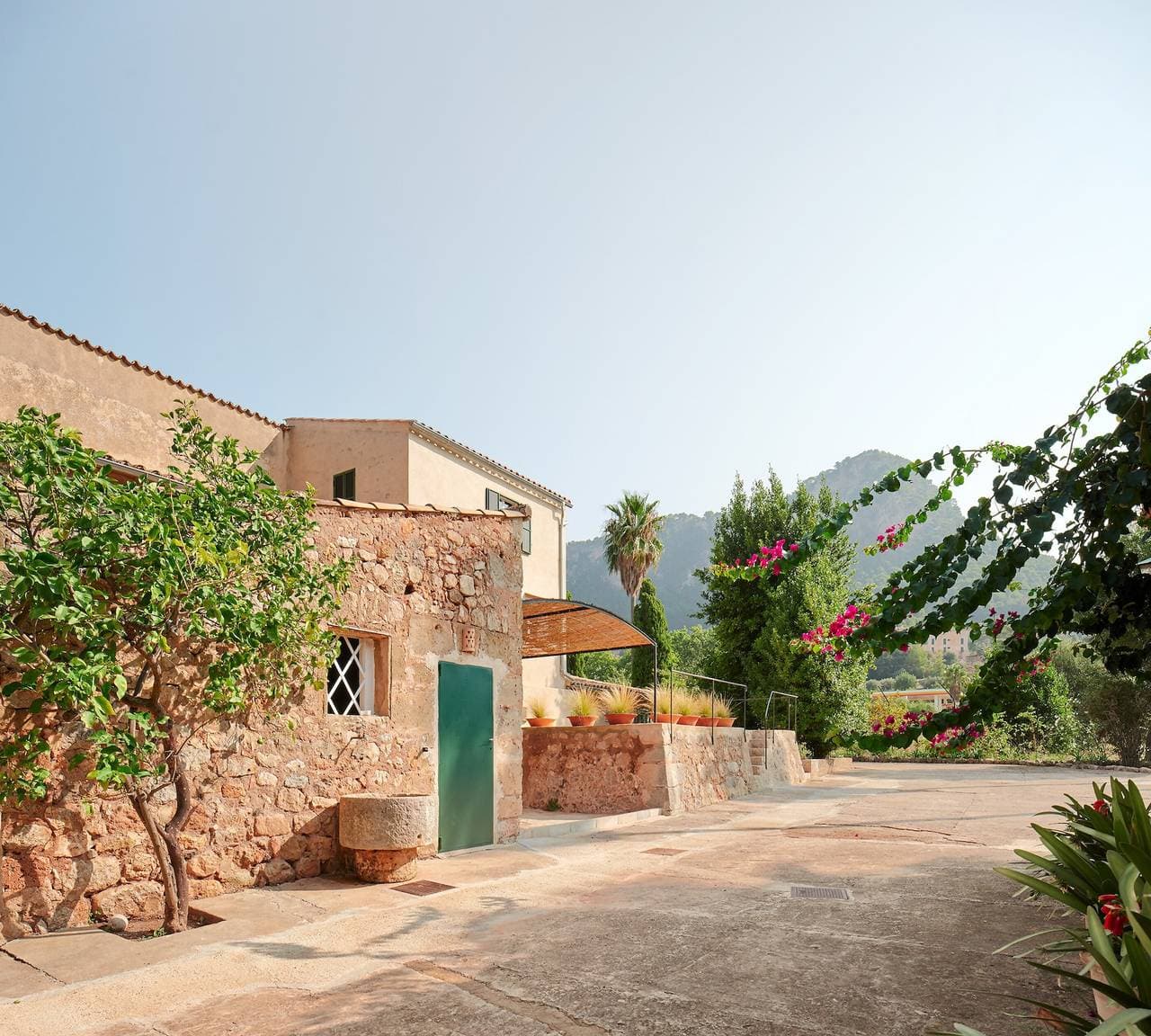 Foto 3 von 45: Ferienhaus 'Sa Sinia' mit Bergblick, WLAN und Klimaanlage