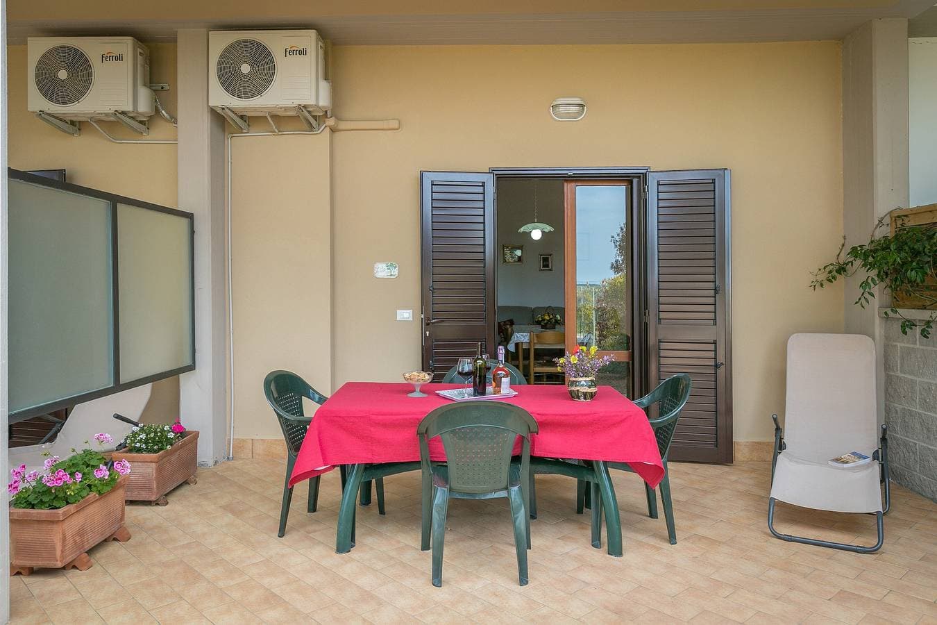 Foto 4 von 22: Bauernhof 'Agriturismo I Debbi - L'Olivo' mit privater Veranda, WLAN und Klimaanlage