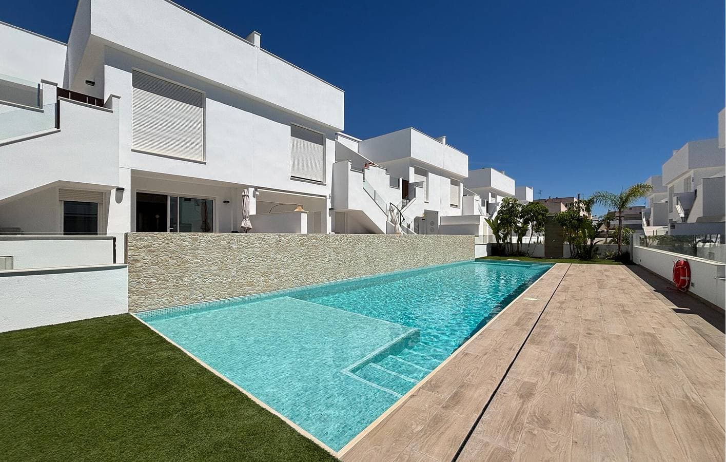 Foto 9 von 20: Gemütliche 109 m² große Wohnung mit Pool, Terrasse und WLAN, 600 m vom Stadtzentrum entfernt