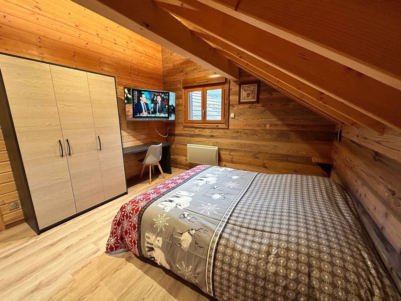 Foto 13 von 24: Chalet für 13 Personen mit Balkon