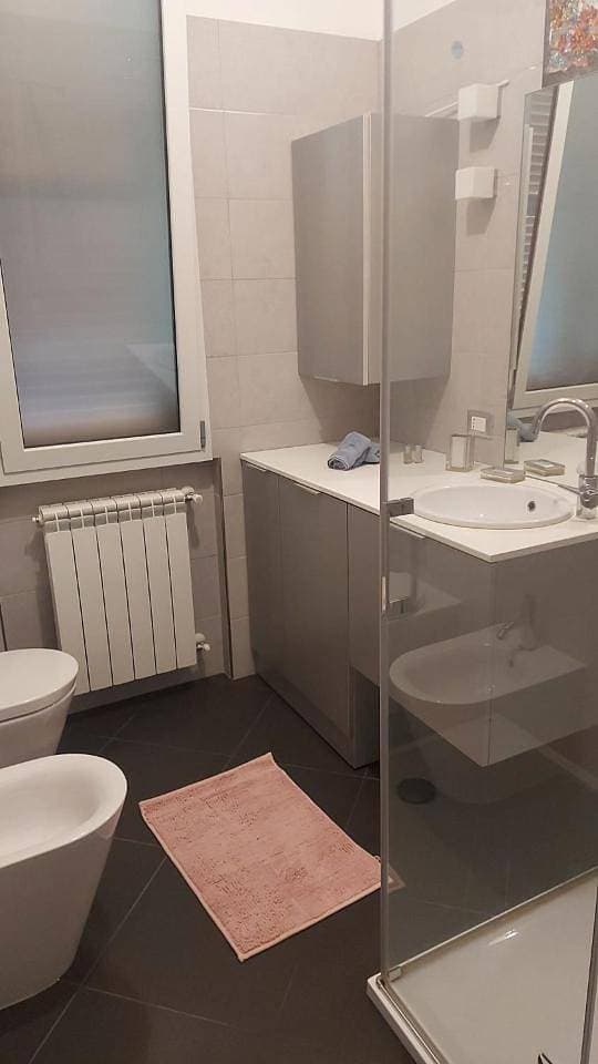 Foto 13 von 25: Two-Bedroom Apartment
