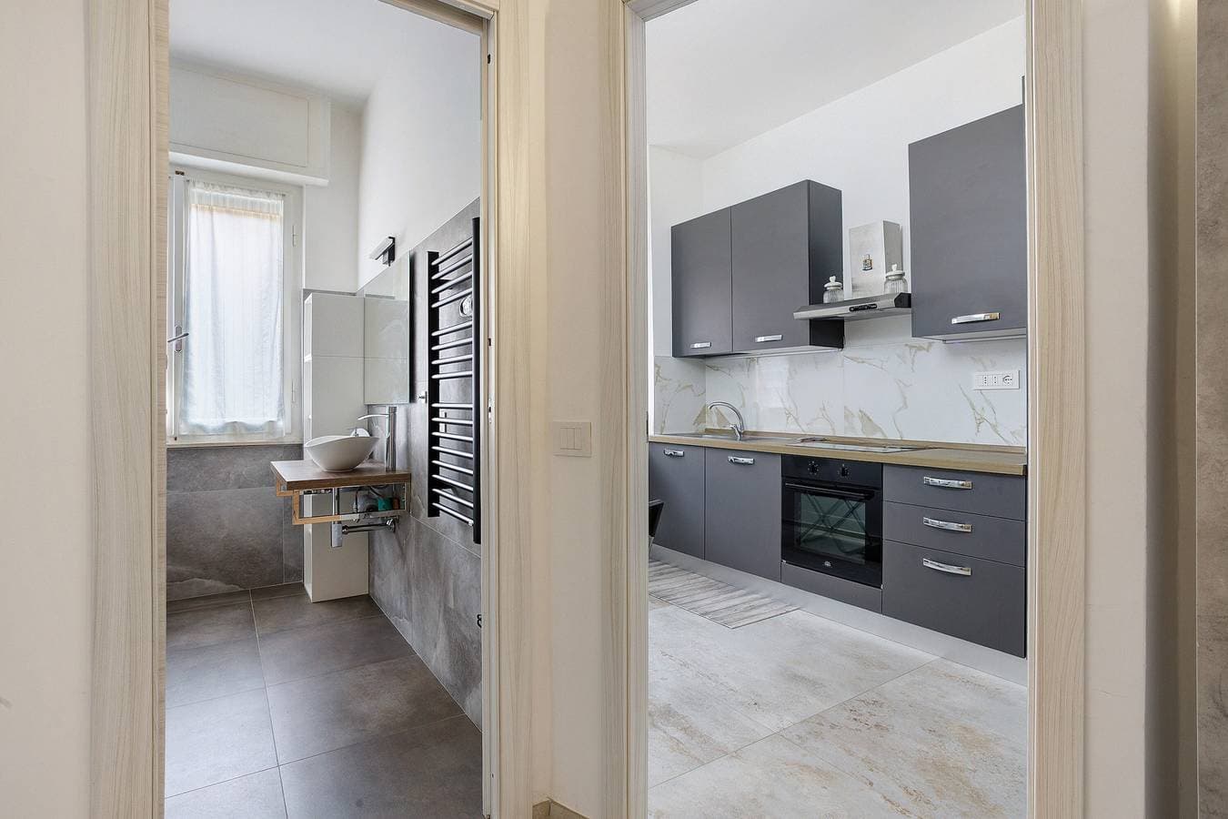Foto 9 von 26: Ferienwohnung 'Vivere Lerici' mit privatem Parkplatz, WLAN und Klimaanlage