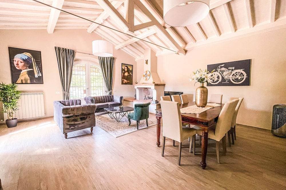 Foto 7 von 30: Villa with garden, private pool and air conditioning. Panoramic views!!