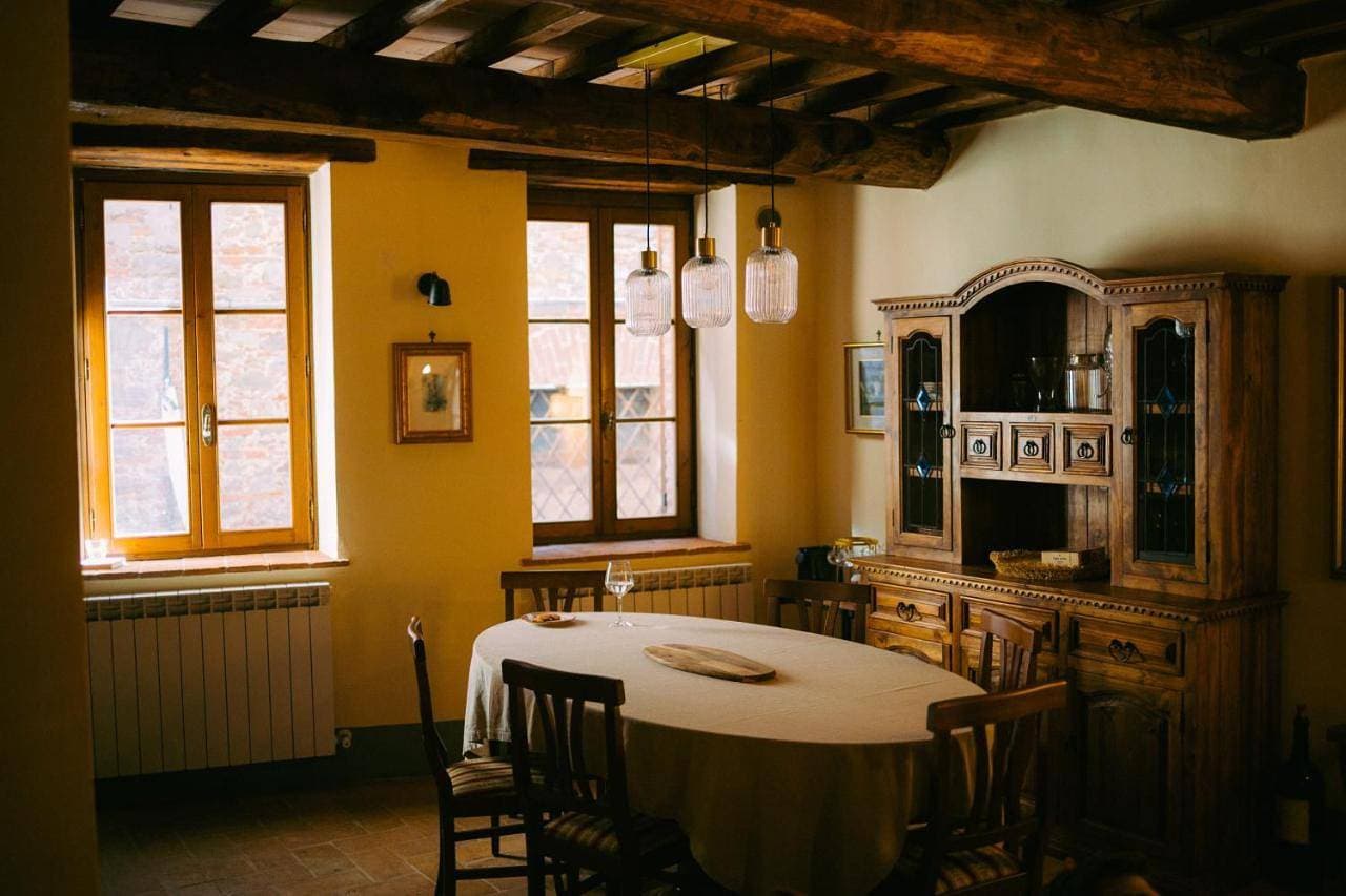 Historic Apartment near Tuscany - 2 Ensuite Bedrooms 1