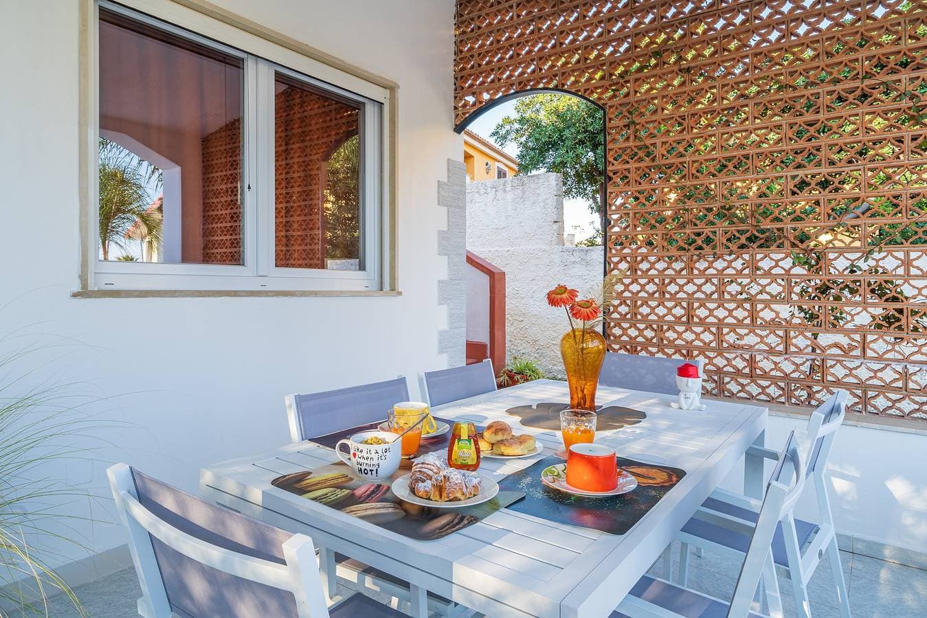 Foto 4 von 42: Villa 'Gioia Fontane Bianche' mit Meerblick, WLAN und Klimaanlage