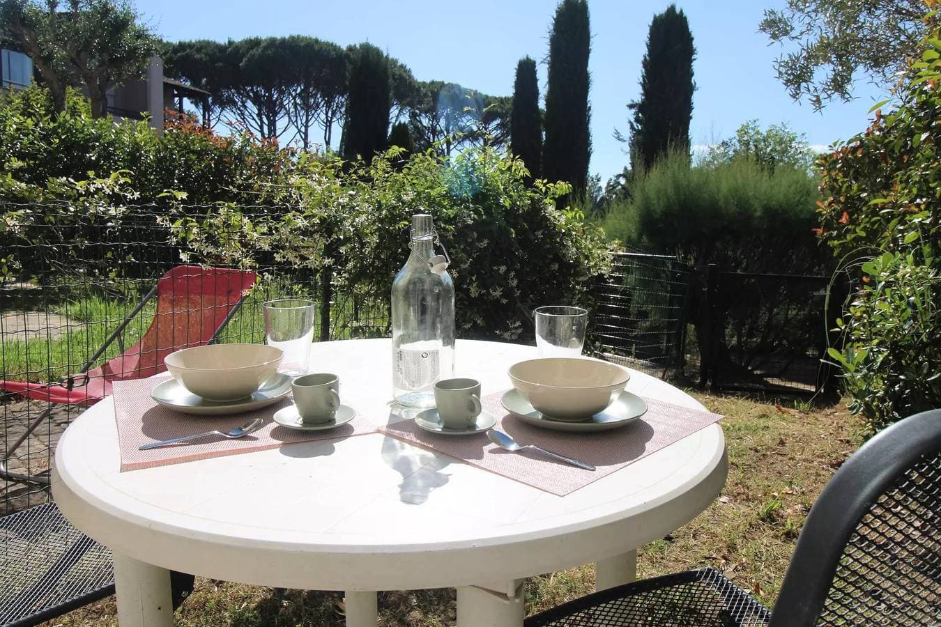Foto 13 von 22: Golf von St-Tropez Studio/Kabine für 4 Personen Schwimmbad und Strandzugang