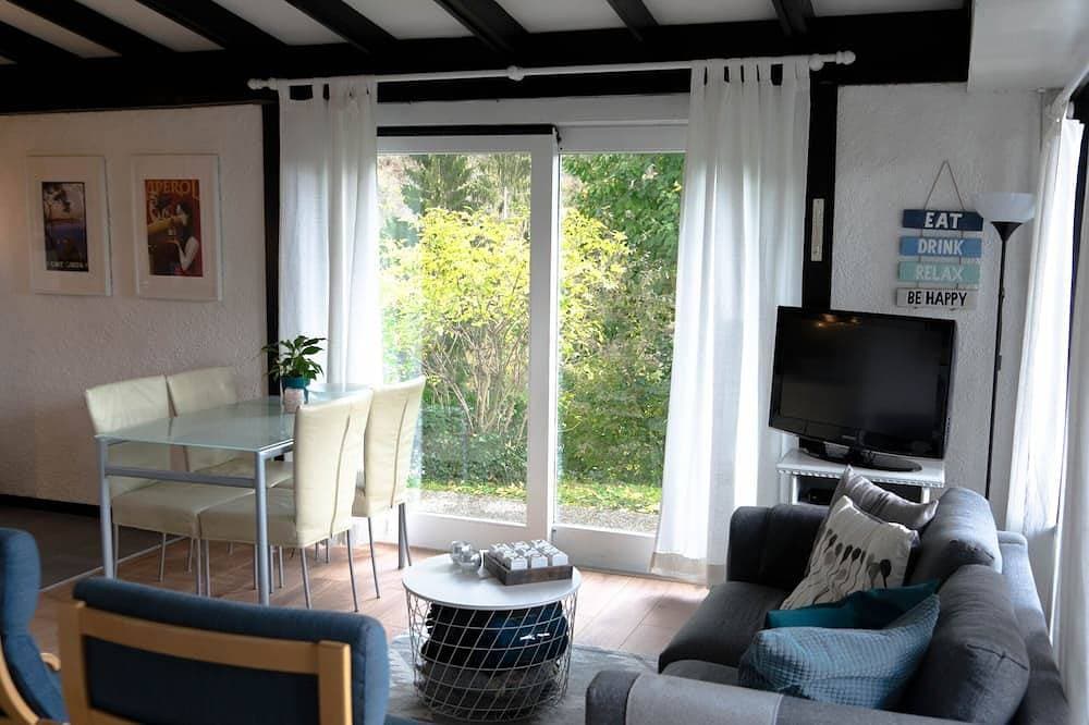 Foto 11 von 30: Schöner Bungalow mit einer schönen grünen Landschaft entspannen